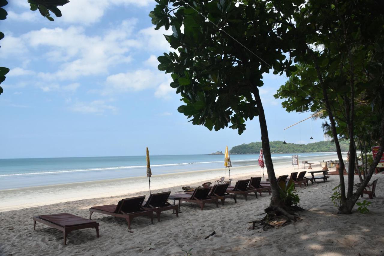 Bamboo Bungalows Koh Phayam Exterior photo